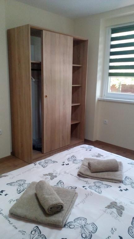 Apartment Marija Сремска-Митровица Экстерьер фото